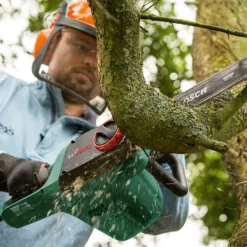 Bosch Universal Electric Chainsaw -Outdoor Garden 12830404 1514935068953119