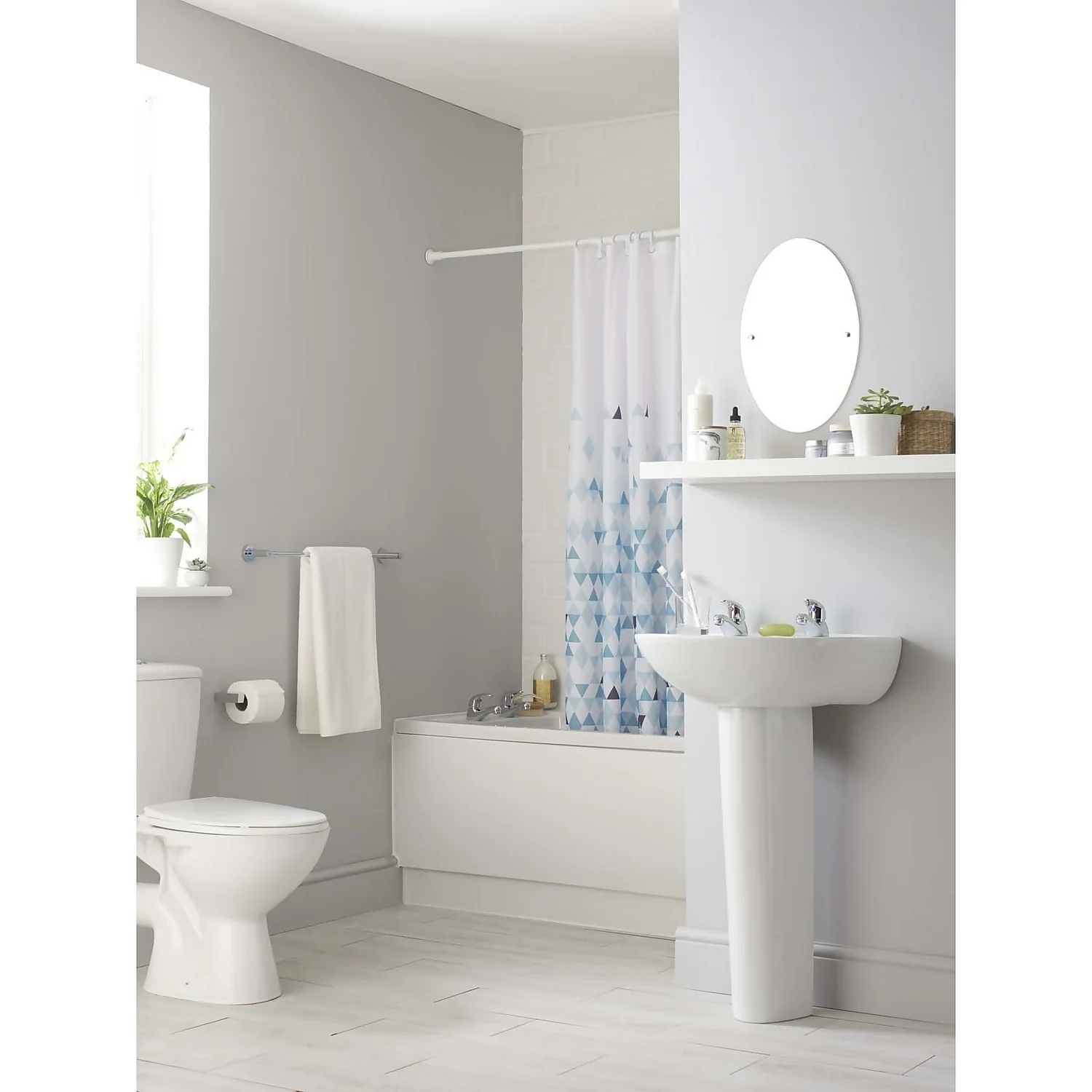 White Plant Pot - 15cm 4 White Plant Pot - 15cm - Image 2