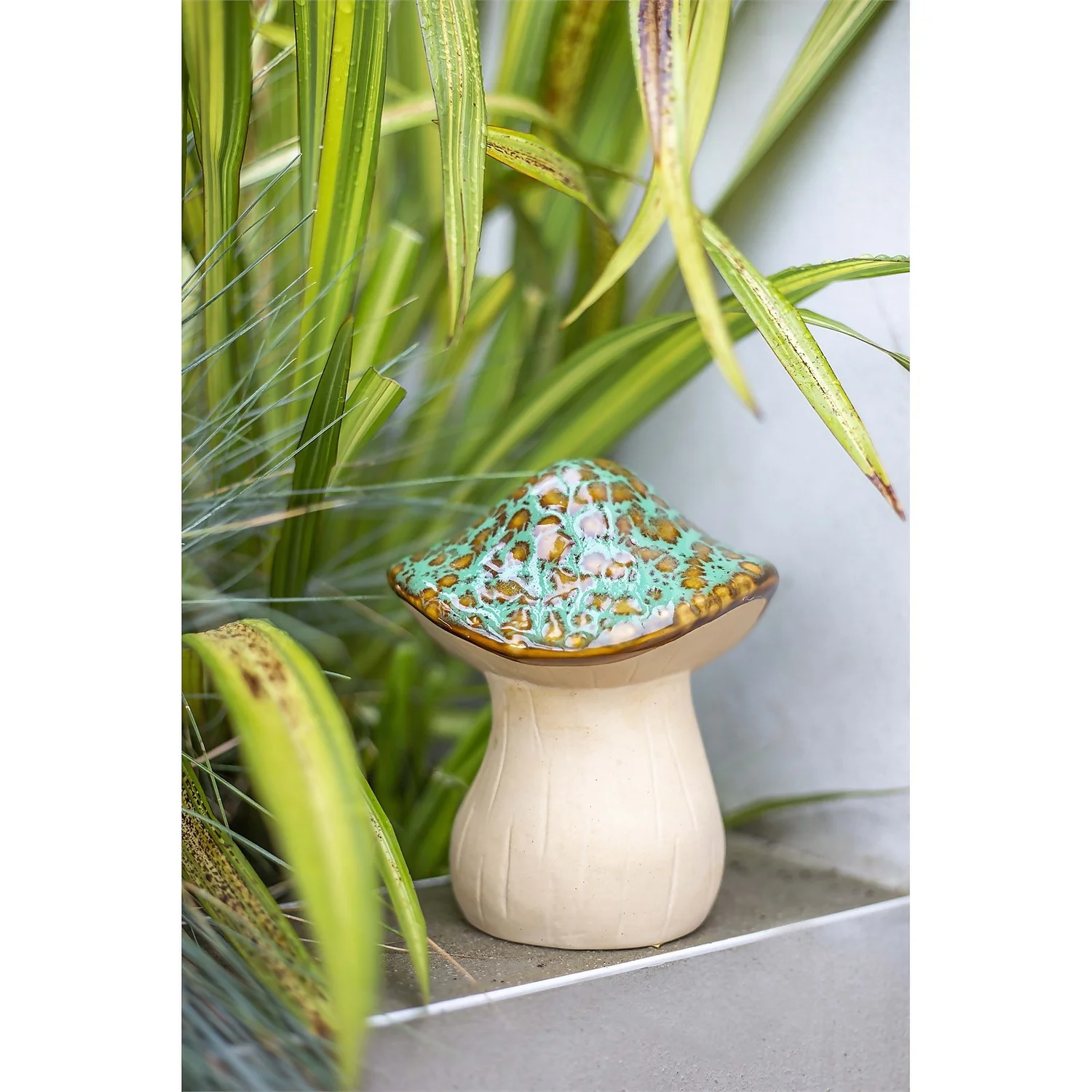 Ceramic Mushroom Garden Ornament - Medium 4 Ceramic Mushroom Garden Ornament - Medium - Image 2