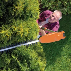 Flymo SabreCut XT TeleHedge Trimmer 11 Flymo SabreCut XT TeleHedge Trimmer -Outdoor Garden 13524809 9434936880330580