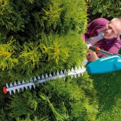 GARDENA Telescopic Cordless 18V Hedge Trimmer 14 GARDENA Telescopic Cordless 18V Hedge Trimmer -Outdoor Garden 13524827 2074936344471519
